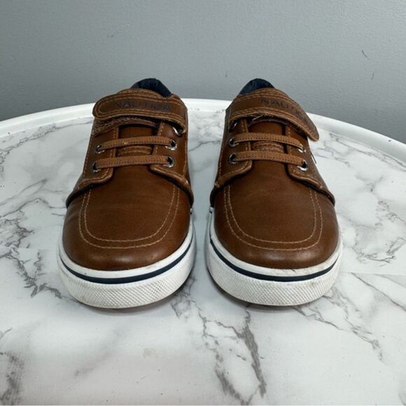 Nautica Kids Sneakers Size 11 # Bag N-44 - Picture 1 of 9